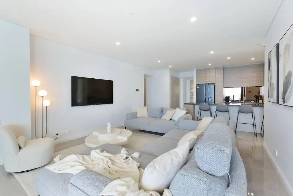 Apartment Beach Front Sky Home - Floor 35 Gold Coast Australia
